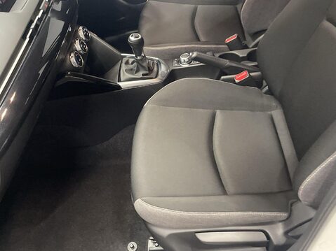 Mazda 2 1.5 SKYACTIV-G Centre-Line Hatchback 5dr Petrol Manual Euro 6 (s/s) (75 ps) 17