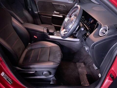 Mercedes-Benz GLA 2.0 GLA220d AMG Line (Premium) SUV 5dr Diesel 8G-DCT 4MATIC Euro 6 (s/s) (1 15