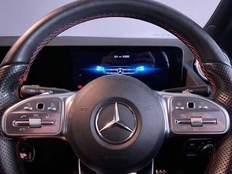 Mercedes-Benz GLA 2.0 GLA220d AMG Line (Premium) SUV 5dr Diesel 8G-DCT 4MATIC Euro 6 (s/s) (1 22