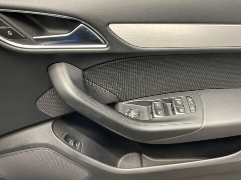 Audi Q3 1.4 TFSI CoD S line Edition SUV 5dr Petrol Manual Euro 6 (s/s) (150 ps) Sta 24