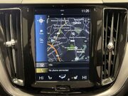 Volvo XC60 2.0 T5 Momentum SUV 5dr Petrol Auto AWD Euro 6 (s/s) (250 ps) Cruise Contr 19