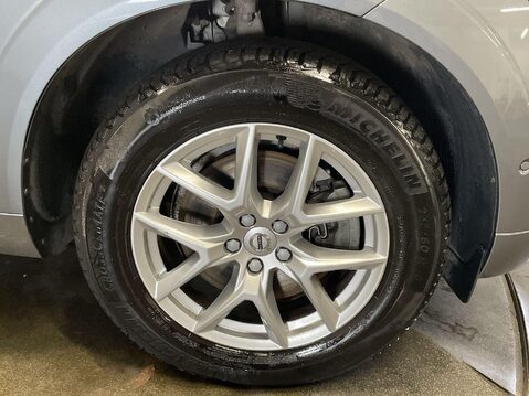 Volvo XC60 2.0 T5 Momentum SUV 5dr Petrol Auto AWD Euro 6 (s/s) (250 ps) Cruise Contr 12