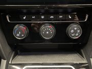 Volkswagen Passat 1.5 TSI EVO SEL Estate 5dr Petrol DSG Euro 6 (s/s) (150 ps) Cruise Control 28