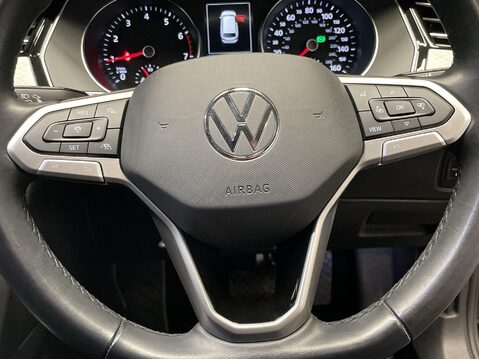 Volkswagen Passat 1.5 TSI EVO SEL Estate 5dr Petrol DSG Euro 6 (s/s) (150 ps) Cruise Control 21