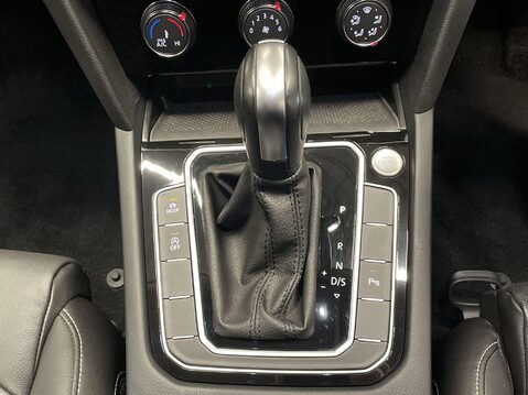 Volkswagen Passat 1.5 TSI EVO SEL Estate 5dr Petrol DSG Euro 6 (s/s) (150 ps) Cruise Control 20