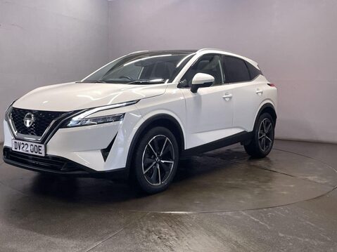 Nissan Qashqai 1.3 DIG-T MHEV Tekna SUV 5dr Petrol Hybrid Manual Euro 6 (s/s) (140 ps) Air 4
