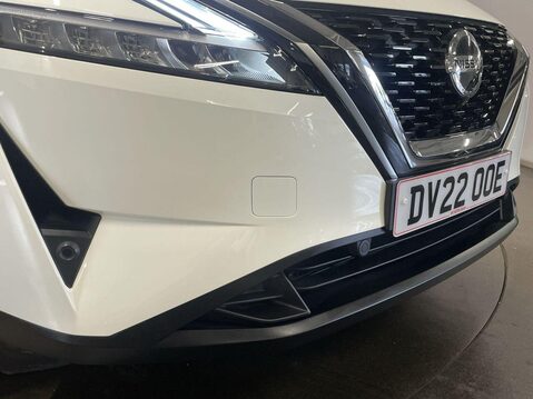 Nissan Qashqai 1.3 DIG-T MHEV Tekna SUV 5dr Petrol Hybrid Manual Euro 6 (s/s) (140 ps) Air 11