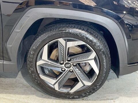 Hyundai TUCSON 1.6 T-GDi Ultimate SUV 5dr Petrol Manual Euro 6 (s/s) (150 ps) Heated Seats 10