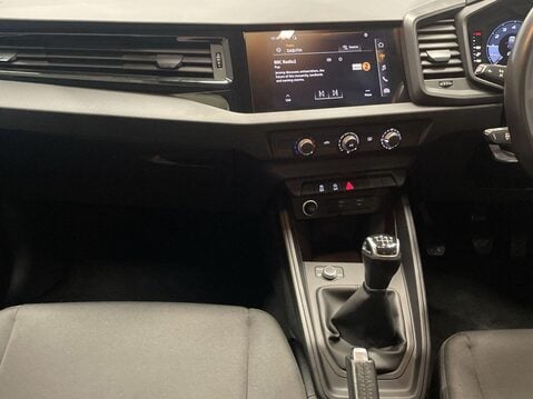 Audi A1 1.0 TFSI 25 Technik Sportback 5dr Petrol Manual Euro 6 (s/s) (95 ps) Cruis 16