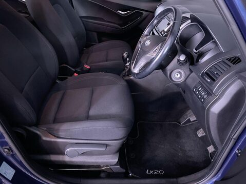 Hyundai ix20 1.6 SE Nav Hatchback 5dr Petrol Manual Euro 6 (125 ps) Bluetooth - Air Con 15