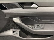 Volkswagen Passat 1.5 TSI EVO SEL Estate 5dr Petrol DSG Euro 6 (s/s) (150 ps) Cruise Control 25
