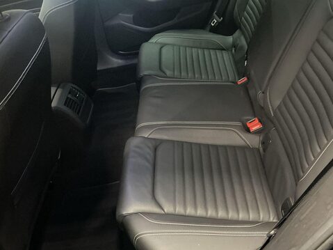 Volkswagen Passat 1.5 TSI EVO SEL Estate 5dr Petrol DSG Euro 6 (s/s) (150 ps) Cruise Control 18