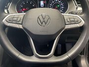 Volkswagen Passat 1.5 TSI EVO SEL Estate 5dr Petrol DSG Euro 6 (s/s) (150 ps) Cruise Control 21