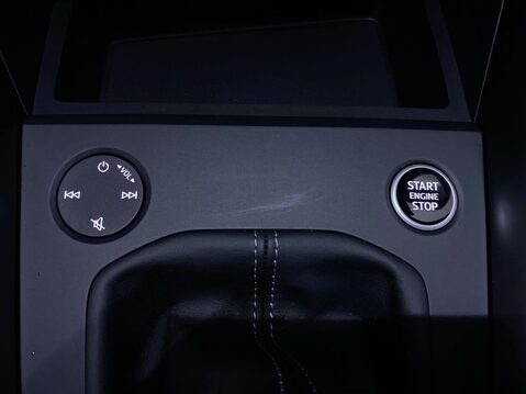 Audi A3 1.0 TFSI 30 S line Sportback 5dr Petrol Manual Euro 6 (s/s) (110 ps) Cruis 25