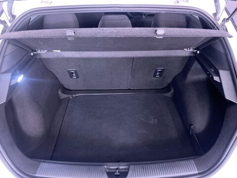 MG MG4 51kWh SE Hatchback 5dr Electric Auto (170 ps) Air Con - Alloy Wheels - Blue 13