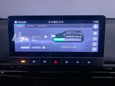 MG MG4 51kWh SE Hatchback 5dr Electric Auto (170 ps) Air Con - Alloy Wheels - Blue 32