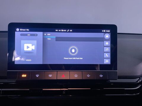 MG MG4 51kWh SE Hatchback 5dr Electric Auto (170 ps) Air Con - Alloy Wheels - Blue 20