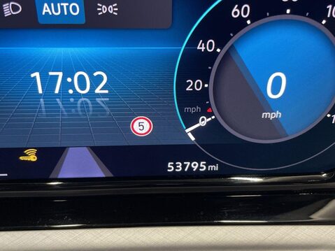 Volkswagen Golf 1.5 TSI Life Hatchback 5dr Petrol Manual Euro 6 (s/s) (150 ps) Cruise Cont 25