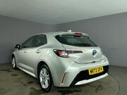 Toyota Corolla 1.8 VVT-h Icon Hatchback 5dr Petrol Hybrid CVT Euro 6 (s/s) (140 ps) Alloys 6