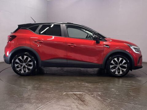 Renault Captur 1.0 TCe Limited SUV 5dr Petrol Manual Euro 6 (s/s) (90 ps) Alloys - DAB Rad 9