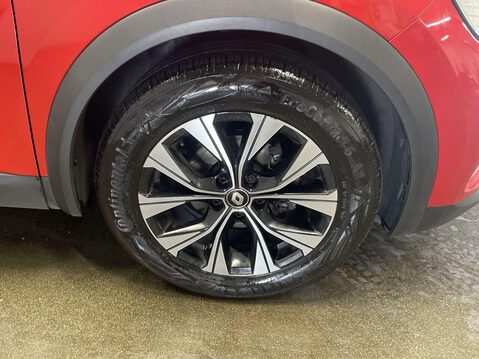 Renault Captur 1.0 TCe Limited SUV 5dr Petrol Manual Euro 6 (s/s) (90 ps) Alloys - DAB Rad 12