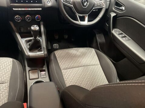 Renault Captur 1.0 TCe Limited SUV 5dr Petrol Manual Euro 6 (s/s) (90 ps) Alloys - DAB Rad 15