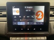 Renault Captur 1.0 TCe Limited SUV 5dr Petrol Manual Euro 6 (s/s) (90 ps) Alloys - DAB Rad 26