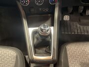 Renault Captur 1.0 TCe Limited SUV 5dr Petrol Manual Euro 6 (s/s) (90 ps) Alloys - DAB Rad 20