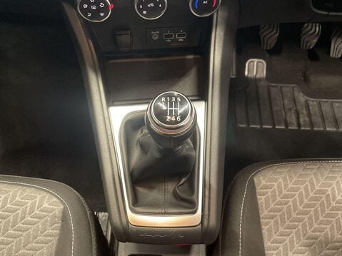 Renault Captur 1.0 TCe Limited SUV 5dr Petrol Manual Euro 6 (s/s) (90 ps) Alloys - DAB Rad 20