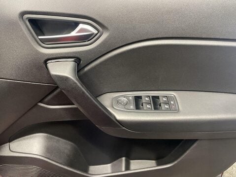 Renault Captur 1.0 TCe Limited SUV 5dr Petrol Manual Euro 6 (s/s) (90 ps) Alloys - DAB Rad 24