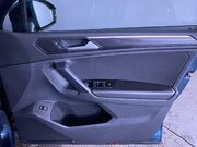 Volkswagen Tiguan 1.5 TSI Elegance SUV 5dr Petrol DSG Euro 6 (s/s) (150 ps) Parking Sensors - 27