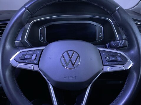 Volkswagen Tiguan 1.5 TSI Elegance SUV 5dr Petrol DSG Euro 6 (s/s) (150 ps) Parking Sensors - 22