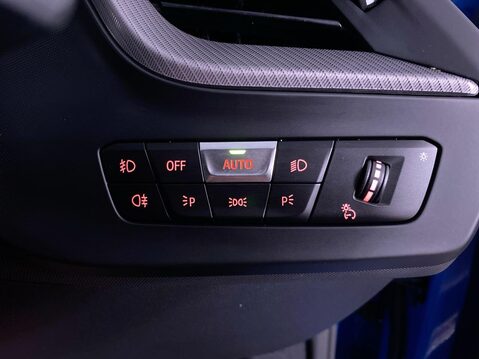 BMW 1 Series 1.5 118i M Sport (LCP) Hatchback 5dr Petrol DCT Euro 6 (s/s) (136 ps) Crui 23