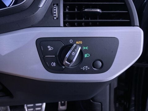 Audi A5 2.0 TFSI 35 S line Sportback 5dr Petrol S Tronic Euro 6 (s/s) (150 ps) Half 23