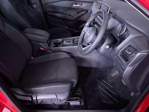 Nissan Qashqai 1.5 h e-POWER Acenta Premium SUV 5dr Petrol Hybrid Auto Euro 6 (s/s) (190 p 15