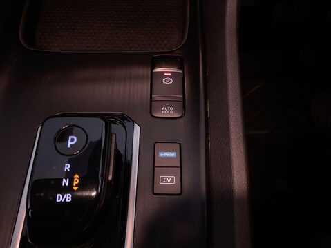 Nissan Qashqai 1.5 h e-POWER Acenta Premium SUV 5dr Petrol Hybrid Auto Euro 6 (s/s) (190 p 29