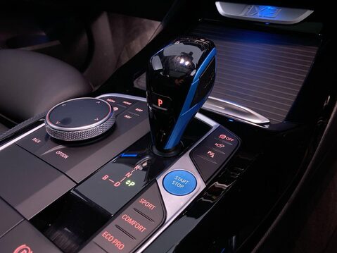 BMW Ix3 80kWh M Sport Pro SUV 5dr Electric Auto (286 ps) Panoramic Roof - One Owner 21