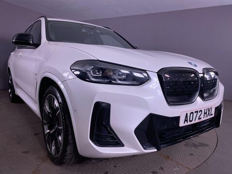 BMW Ix3 80kWh M Sport Pro SUV 5dr Electric Auto (286 ps) Panoramic Roof - One Owner 11