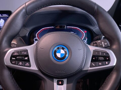 BMW Ix3 80kWh M Sport Pro SUV 5dr Electric Auto (286 ps) Panoramic Roof - One Owner 22