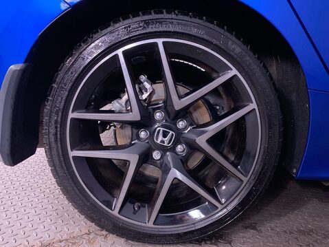 Honda Civic 2.0 h i-MMD Advance Hatchback 5dr Petrol Hybrid eCVT Euro 6 (s/s) (184 ps) 12