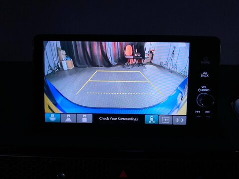 Honda Civic 2.0 h i-MMD Advance Hatchback 5dr Petrol Hybrid eCVT Euro 6 (s/s) (184 ps) 24