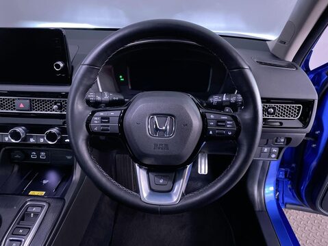 Honda Civic 2.0 h i-MMD Advance Hatchback 5dr Petrol Hybrid eCVT Euro 6 (s/s) (184 ps) 16