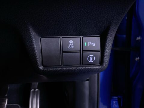 Honda Civic 2.0 h i-MMD Advance Hatchback 5dr Petrol Hybrid eCVT Euro 6 (s/s) (184 ps) 32