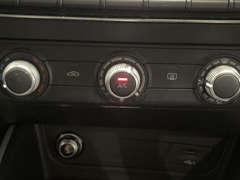 Audi Q2 1.0 TFSI 30 S line SUV 5dr Petrol Manual Euro 6 (s/s) (110 ps) Cruise Cont 27