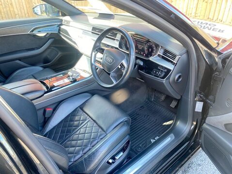 Audi A8 3.0 TDI V6 50 S line Saloon 4dr Diesel Tiptronic quattro Euro 6 (s/s) (286 7