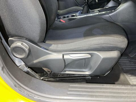 DS DS 3 1.2 PureTech Elegance Crossback 5dr Petrol Manual Euro 6 (s/s) (100 ps) All 21