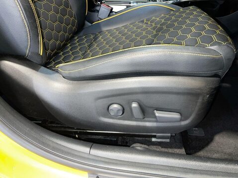 Kia Xceed 1.4 T-GDi First Edition SUV 5dr Petrol Manual Euro 6 (s/s) (138 bhp) Servic 24