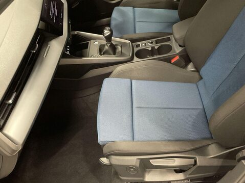 Audi A3 1.5 TFSI 35 Sport Sportback 5dr Petrol Manual Euro 6 (s/s) (150 ps) Alloys 17