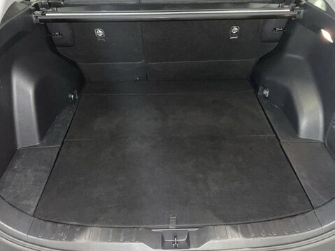 Toyota Rav4 2.5 VVT-h Design SUV 5dr Petrol Hybrid CVT 4WD Euro 6 (s/s) (222 ps) Parkin 13