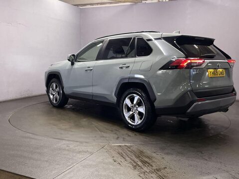 Toyota Rav4 2.5 VVT-h Design SUV 5dr Petrol Hybrid CVT 4WD Euro 6 (s/s) (222 ps) Parkin 6